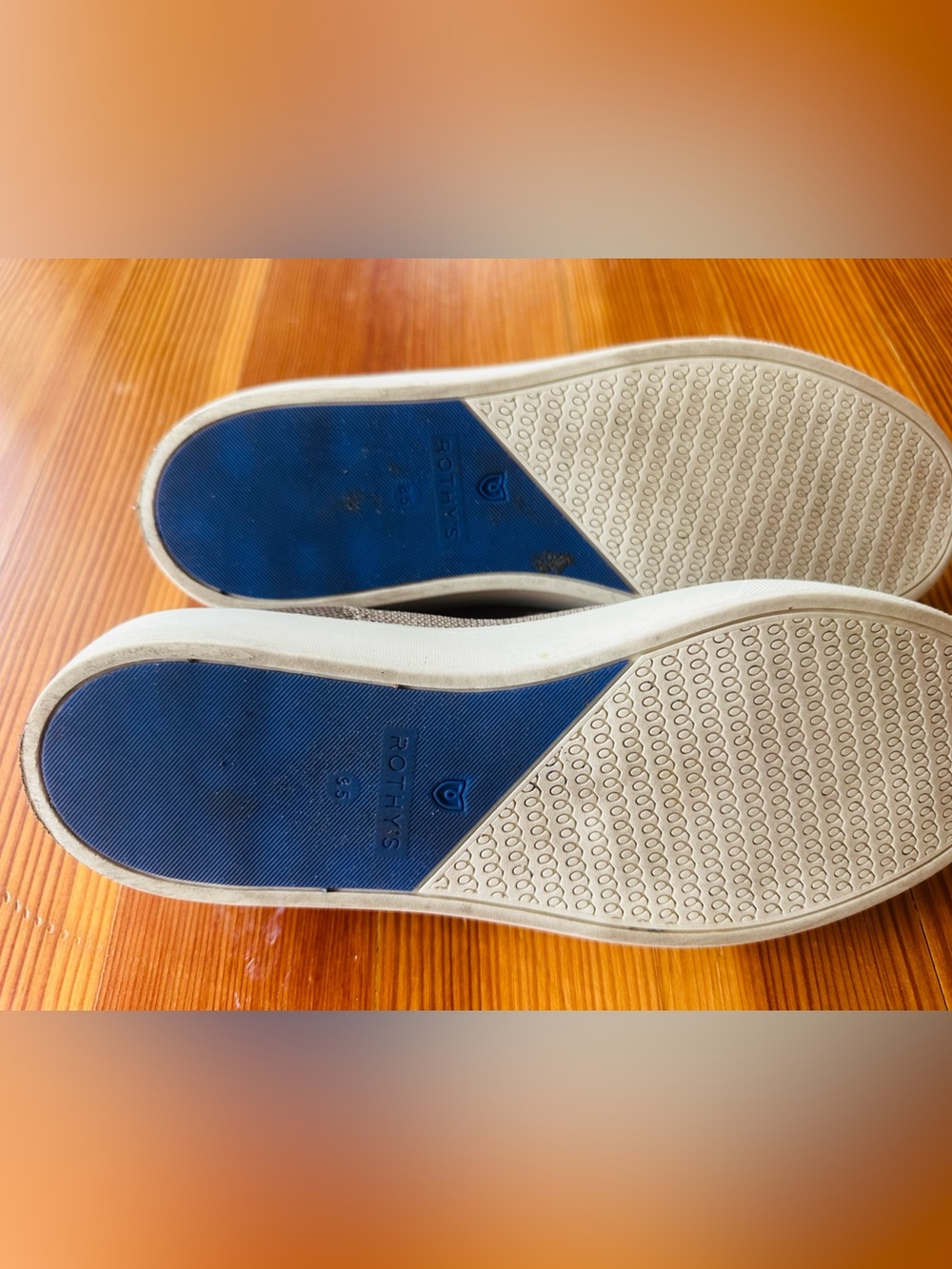 Rothie’s Slip-on Sneaker Latte Tan 8.5 - Picture 6 of 10
